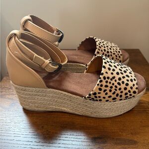 Tan espadrille platform sandals